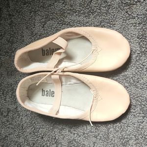 Balera Girls Leather Ballet Slippers Size 1 5